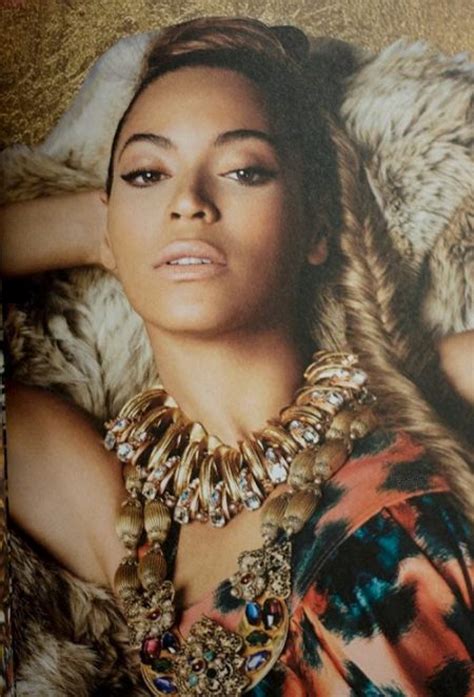 Beyoncé Bans Photos On World Tour After Unflattering Buzzfeed Pictures
