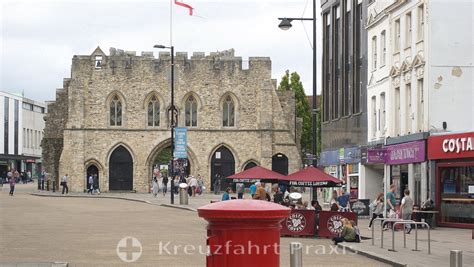 Includes the latest news stories, results, fixtures, video and audio. Southampton Sehenswürdigkeiten