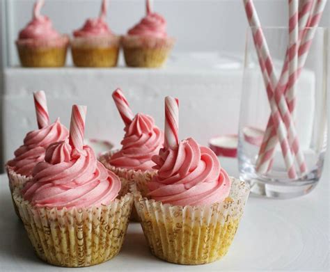 Fruit Recipes Cupcake Recipes Cupcake Cakes Dessert Recipes Peppermint Cupcakes Best Cake