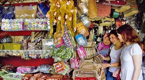 Kota Kinabalu City Night Tour with Seafood Dinner