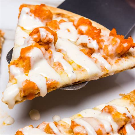 low calorie buffalo chicken pizza [recipe] own your eating with jason and roz