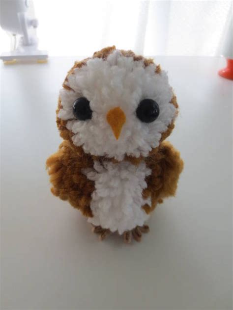 Make Your Own Pom Pom Owl With Semi Vague Tute Miscellaneous Topics