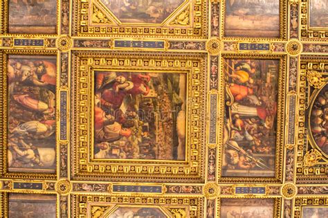 The palazzo medici, also called the palazzo medici riccardi after the later family that acquired and expanded it, is a renaissance palace located in florence, italy.it is the seat of the metropolitan city of florence and a museum. Interior In Palazzo Vecchio Old Palace Florence, Tuscany ...