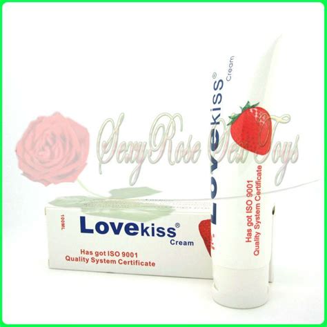 LOVE Kiss 100ml Strawberry Cream Edible Lubricant Personal Lubricant