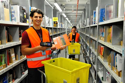 Amazon manual picking | AllAboutLean.com