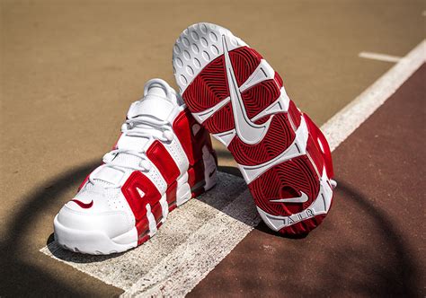 4.3 out of 5 stars 17. Nike Air More Uptempo White/Gym Red 414962-100 ...