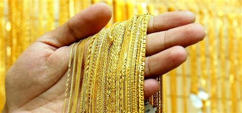 Gold is always considered as a precious and most valuable metal among different metals today gold rate in pakistan for 24k per tola is rs. مستهلكون: محال ترفض شراء سبائك الذهب بسعر السوق - اقتصاد ...