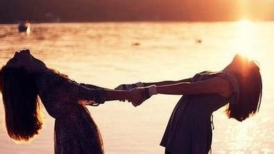 La vera amicizia non consiste nell'essere inseparabili, ma nell'essere in grado di separarsi senza che cambi nulla. Non sarai mai sola: 10 segnali per riconoscere la tua ...