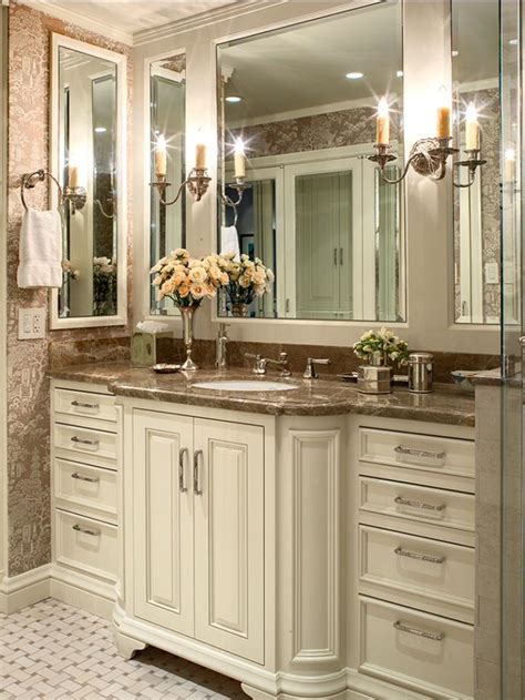 Small Space Bathroom Love The Mix Of Brown And Cream Master Bath