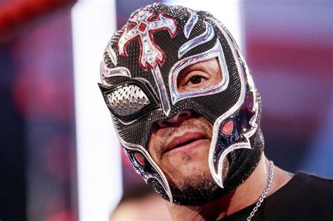 Rey Mysterios Injury Reportedly Legit Cageside Seats