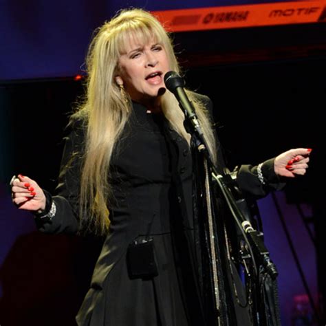 Fleetwood mac singer lindsey buckingham has separated from his wife of 21 years, kristen messner. Stevie Nicks: Mitleid mit Kristen Stewart | GALA.de