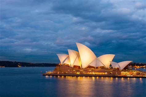 9 Breathtaking Destinations You Must See While Visiting Australia
