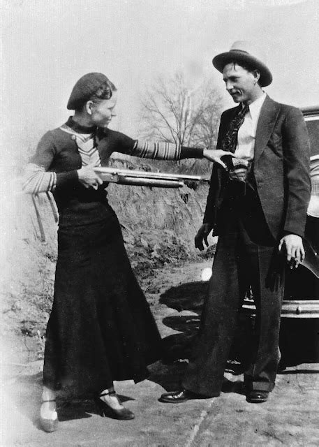 HistÓria Licenciatura Bonnie E Clyde