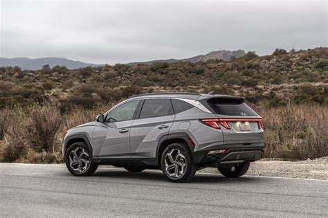 2022 Hyundai Tucson Phev Pricing Undercuts Rav4 Prime Tucson Reports