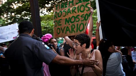 Fotos Marcha Das Vadias Pelo Brasil Uol Not Cias