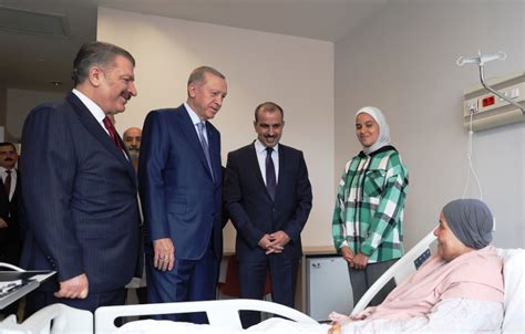Cumhurbaşkanı Erdoğan Gazzeden getirilen hastaları ziyaret etti