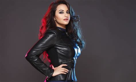 Sonakshi Sinha To Perform At Bollywood Music Project