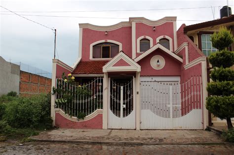 As Remittances Flow To Mexico A New Architectural Style Blooms
