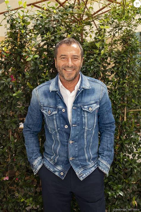 L'occasion pour bernard montiel de revenir sur son départ mouvementé du groupe tf1 en 2003. Exclusif- Bernard Montiel - People au dernier Déjeuner d ...