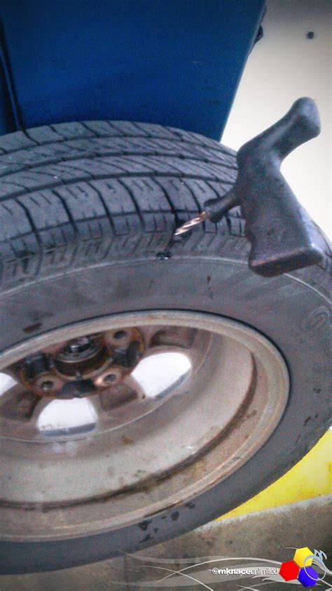 Cara check tarikh tayar kereta. Tampal tayar kereta yang bocor