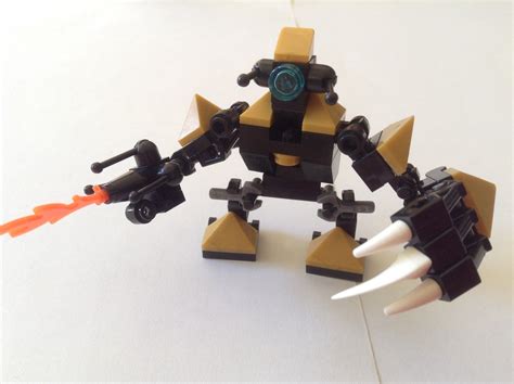 How To Make A Lego Robot Mech 8 Steps Instructables