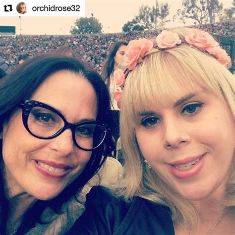 Julie Anne And Tatjana Rhodes At Taylor Swift Concert May 2018 Taylor