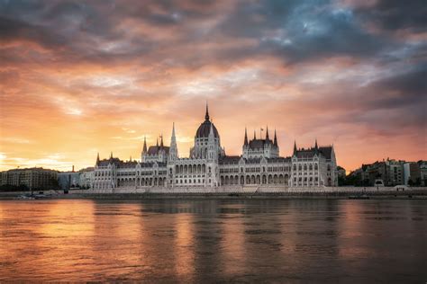 Nel 2002 l'ungheria apparve al 13° posto nella classifica delle nazioni più visitate al mondo. Budapest: guida completa alla capitale dell'Ungheria