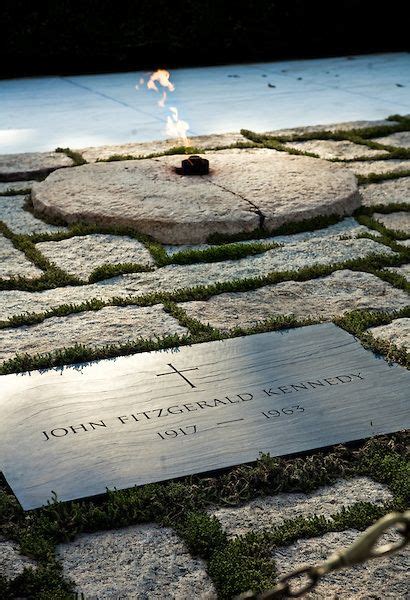 Jfk Gravesite Eternal Flame Arlington Va Arlington National