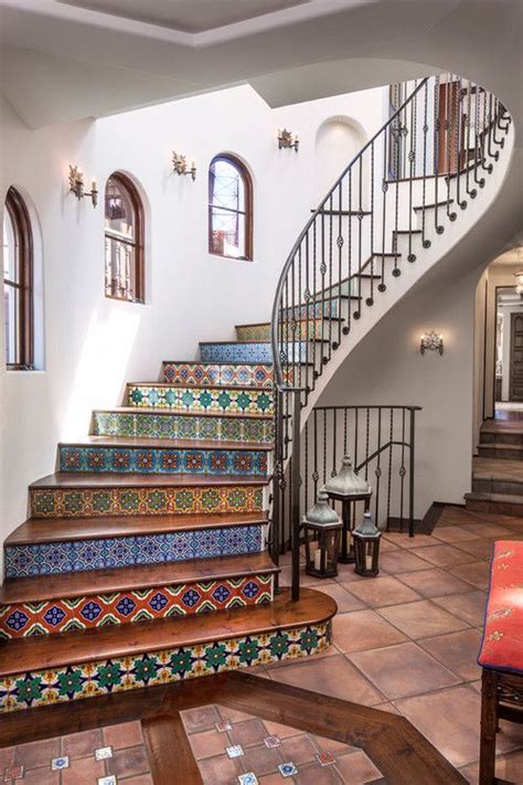 Has internet access and air conditioning. Eye For Design: Decorate Spanish Colonial "Old Hollywood ...