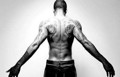 Here is trey songz taking off his shirt and explaining the meaning behind his tattoos. Tattos Tattos: 07/20/11