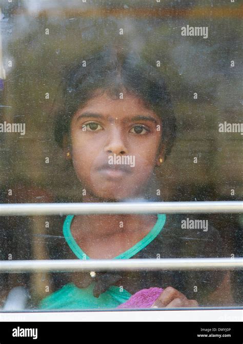 Sri Lankan Girl Stock Photo Alamy