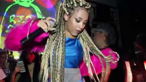 Doja Cat So High At Ham On Everythings Plur Party Halloween