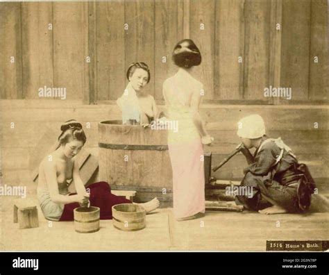 Vintage Kusakabe Kimbei Photograph From Old Japan Homes Bath Japanese Women Bathing In The