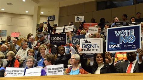 N Carolina Law Violates Civil Rights Says Us Bbc News