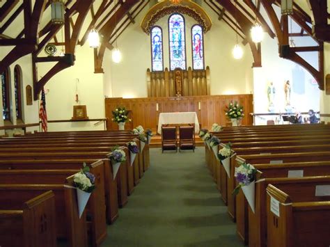 Simple Wedding Decorations for Church - Wedding and Bridal Inspiration