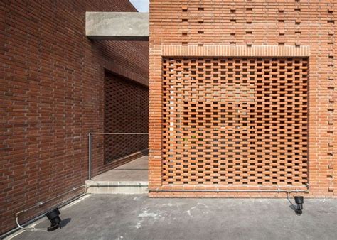 Brick walls add character to any room by serving as a focal point or providing a backdrop that either complements or contrasts the room's other design elements. 40 Spectacular Brick Wall Ideas You Can Use for Any House
