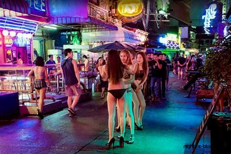 Vie Nocturne De Pattaya Boîtes De Nuit Et Filles Indépendantes