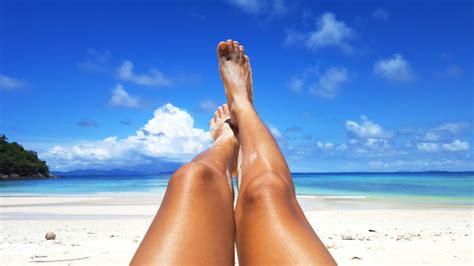 what are the best and worst ways to get a tan in style tips