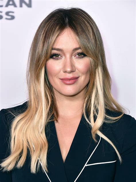 First Look Hilary Duff Reveals Her New Cool Haircolor Transformation