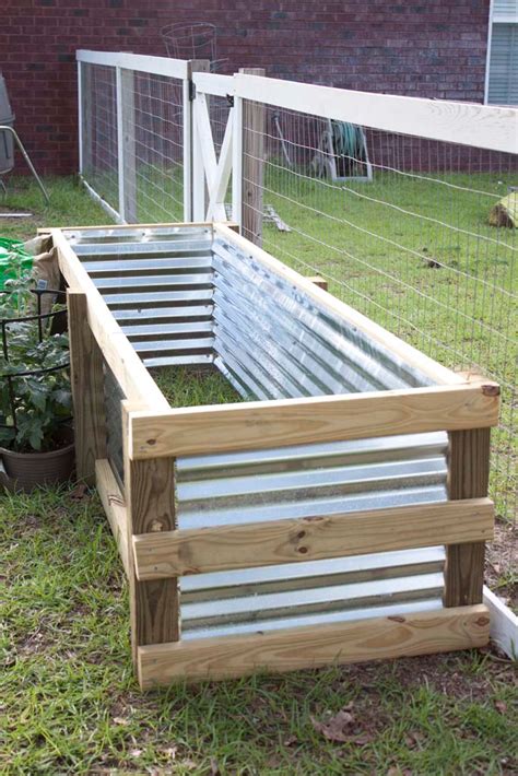 Check spelling or type a new query. How to Build a Modern DIY Garden Box in 2020 | Garden ...