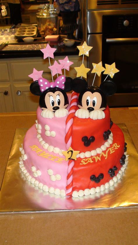 Mickey And Minnie Mickey And Minnie Cake Minnie Birthday Mickey Cakes