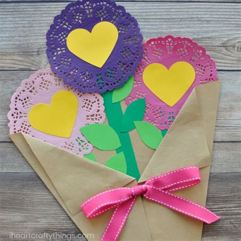 The design team have been busy making valentines day cards! valentines-day-paper-flowers-craft - Red Ted Art's Blog