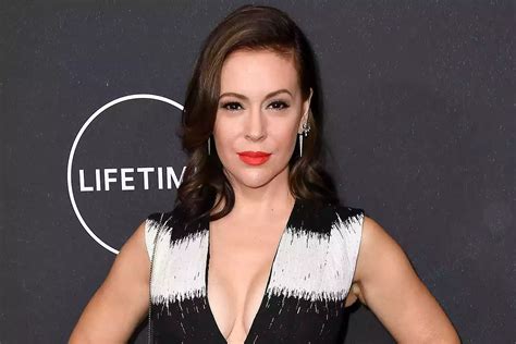 Alyssa Milano Involved In A Car Crash After Her Uncle Had A Serious