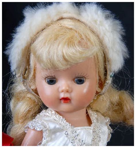 NASB Skater Muffie Doll 8 1954 SLW Blonde Braids Center Snap