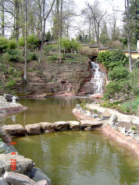 Der im jahr 2000 in kaiserslautern eröffnete japanische garten zählt zu den größten seiner art in europa. Japanischer Garten Kaiserslautern - Frank Müller Garten ...