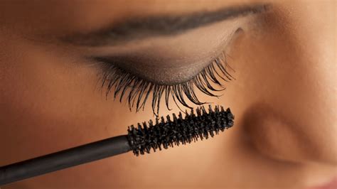 what is mascara made of and how does it actually work mamabella