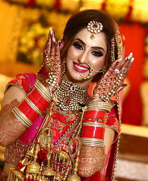 Pinterest Shikachand Indian Bride Beautiful Lhengas Bridal Makeup