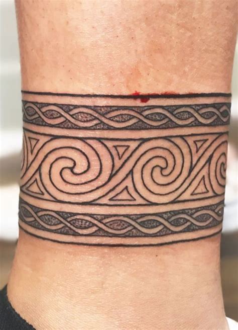 Rate This Pictish Band Tattoo 1 To 100 Tattoo Tattoos Smalltattoos