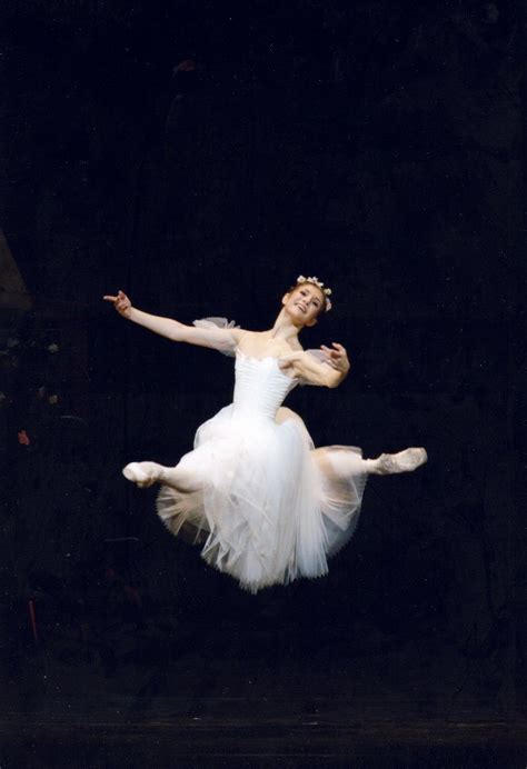 Alina Cojocaru In La Sylphide Royal Ballet Photo By Johan Persson