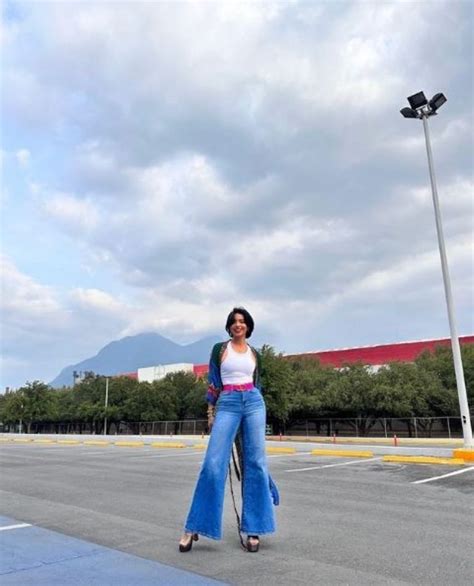 FOTO Ángela Aguilar regresa a Instagram y enamora a sus fans con este